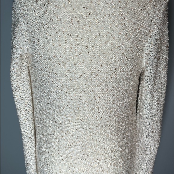 Apt 9 Sweater - Size: Large - Brand new without tags - Picture 4 of 7